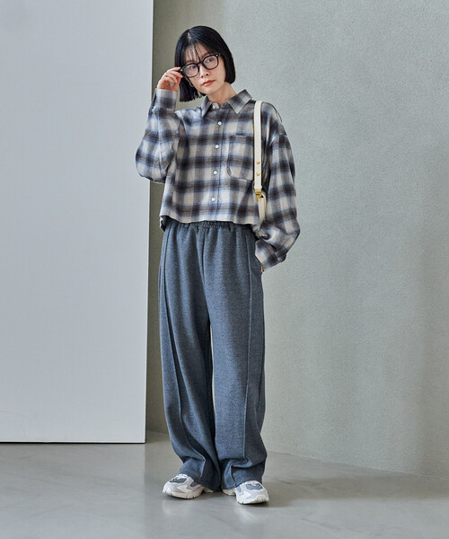 FREAK'S STORE(フリークスストア)の「オンブレ チェックシャツ/ショート丈チェックシャツ/ネルシャツ(シャツ/ブラウス・レディース・ブルー/ブラック/ブラウン・SMALL/MEDIUM)」の5枚目の写真
