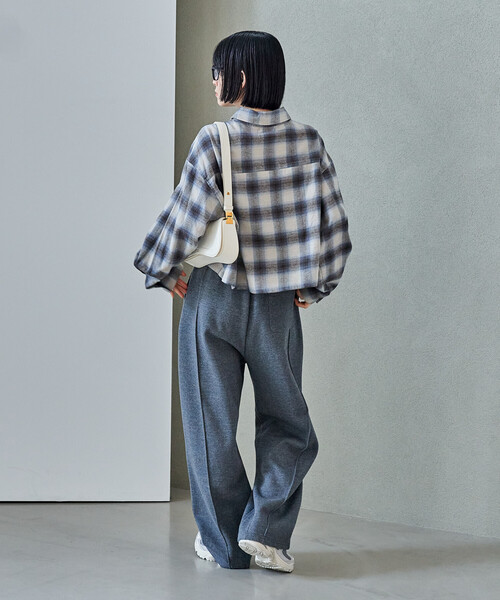 FREAK'S STORE(フリークスストア)の「オンブレ チェックシャツ/ショート丈チェックシャツ/ネルシャツ(シャツ/ブラウス・レディース・ブルー/ブラック/ブラウン・SMALL/MEDIUM)」の7枚目の写真