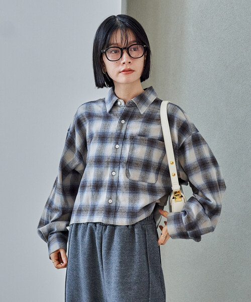 FREAK'S STORE(フリークスストア)の「オンブレ チェックシャツ/ショート丈チェックシャツ/ネルシャツ(シャツ/ブラウス・レディース・ブルー/ブラック/ブラウン・SMALL/MEDIUM)」の11枚目の写真