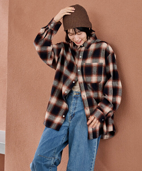 FREAK'S STORE(フリークスストア)の「オンブレ チェックシャツ/ショート丈チェックシャツ/ネルシャツ(シャツ/ブラウス・レディース・ブルー/ブラック/ブラウン・SMALL/MEDIUM)」の18枚目の写真