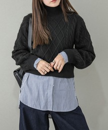 ショート丈ケーブルニット