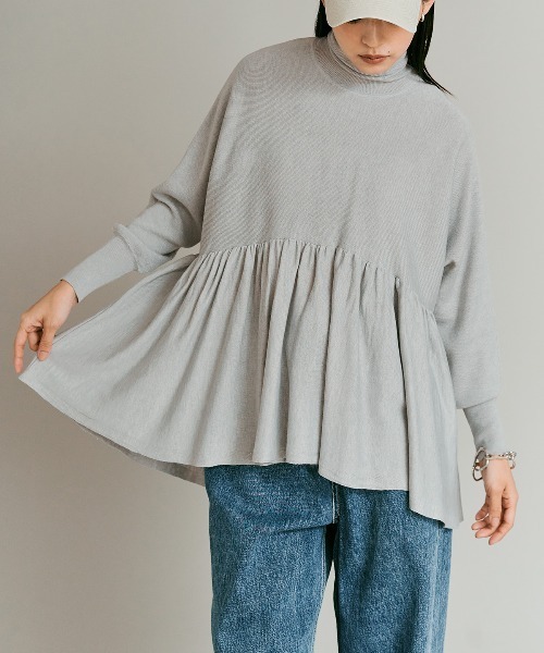 W:Huku(フーク)の「【W:Huku / ウールミックス ライト ニット】タートルネック ペプラム チュニック トップス / Wool-Blend Lightweight Knit Peplum Top(ニット/セーター・レディース・ブラック/チャコール/ライトグレー/ブラウン・FREE)」の5枚目の写真