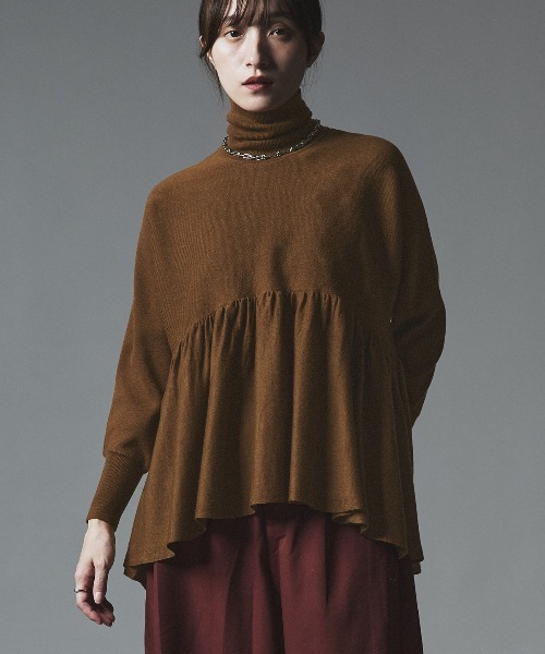 W:Huku(フーク)の「【W:Huku / ウールミックス ライト ニット】タートルネック ペプラム チュニック トップス / Wool-Blend Lightweight Knit Peplum Top(ニット/セーター・レディース・ブラック/チャコール/ライトグレー/ブラウン・FREE)」の13枚目の写真