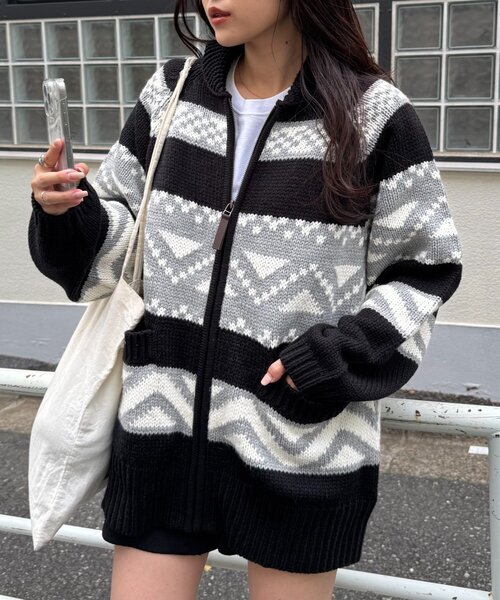 WILLOW(ウィロー)の「【willow】カウチンオーバーニットZIPカーデ(カーディガン/ボレロ・レディース・ブラック/オフホワイト・ONE SIZE)」の2枚目の写真
