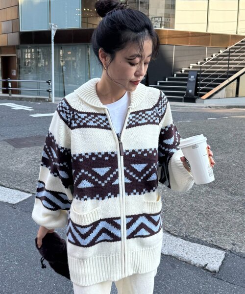 WILLOW(ウィロー)の「【willow】カウチンオーバーニットZIPカーデ(カーディガン/ボレロ・レディース・ブラック/オフホワイト・ONE SIZE)」の18枚目の写真