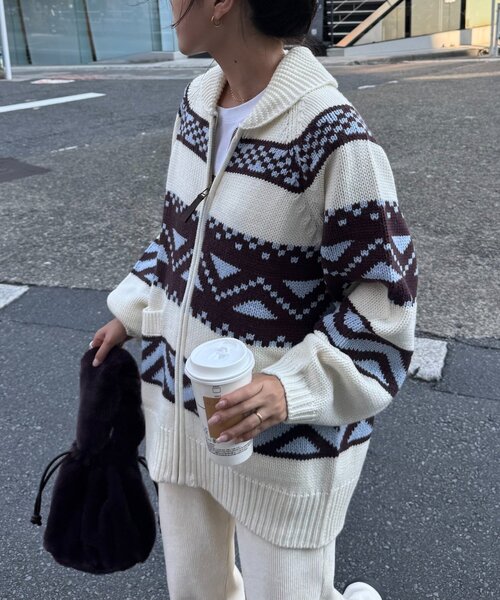 WILLOW(ウィロー)の「【willow】カウチンオーバーニットZIPカーデ(カーディガン/ボレロ・レディース・ブラック/オフホワイト・ONE SIZE)」の19枚目の写真