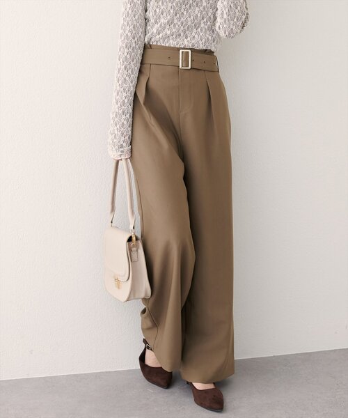 natural couture（ナチュラルクチュール）の「バックルベルト付きタックパンツ（その他パンツ・レディース・ボルドー/ブラウン/ブラック・MEDIUM/SMALL）」の17枚目の写真