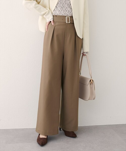 natural couture（ナチュラルクチュール）の「バックルベルト付きタックパンツ（その他パンツ・レディース・ボルドー/ブラウン/ブラック・MEDIUM/SMALL）」の22枚目の写真