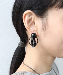 アクリルダブルリングピアス