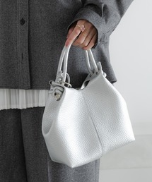 Elura | ノットハンドルポーチ付きバッグ/597595(ショルダーバッグ)