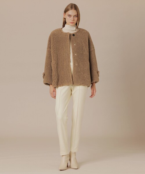 MACKINTOSH LONDON（マッキントッシュ ロンドン）の「【婦人画報11月号掲載】【ROSLEY/ロズリー】ウールブレンドボアコート（ノーカラーコート・レディース・ベージュ・38）」の2枚目の写真