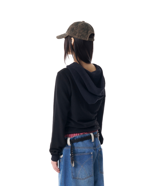 AAKAM(アーカム)の「Contrast Logo Button Hoodie (Black)(パーカー・レディース・その他・1)」の5枚目の写真