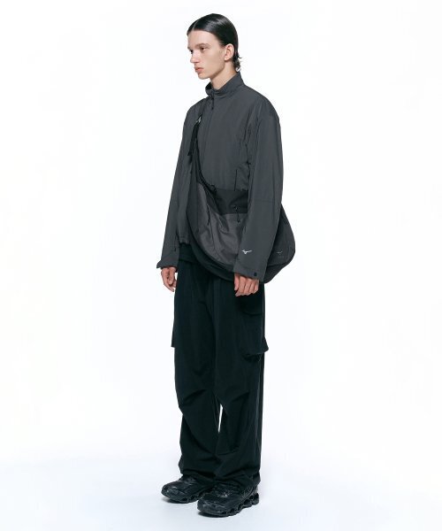 INSILENCE(インサイロンス)の「コマティナイロンカーゴパンツBLACK(その他パンツ・レディース・その他・SMALL/MEDIUM/LARGE)」の3枚目の写真