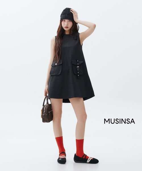 MILLO WOMEN（ミロウーマン）の「バックルストラップミニドレス[ブラック]（ワンピース・レディース・その他・SMALL/MEDIUM）」の4枚目の写真