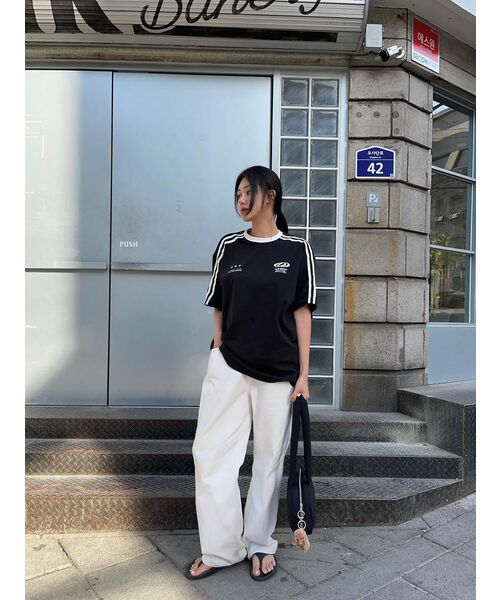 URBANDTYPE(アーバンディタイプ)の「フットボールジャージTシャツ_ブラック(Tシャツ/カットソー・レディース・その他・SMALL/MEDIUM/LARGE)」の11枚目の写真