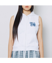 WEBHOUSE（ウェブハウス）の「74 フードベスト - ホワイト（ベスト）」