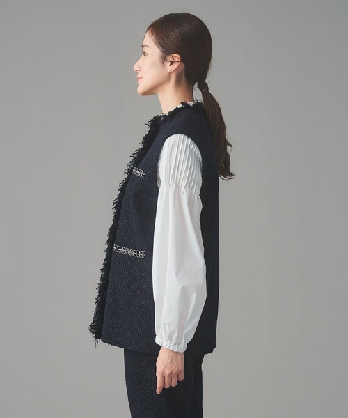 UNITED ARROWS(ユナイテッドアローズ)の「2トーン ツイードライク ベスト(ベスト・レディース・ブラック/ネイビー・38/36)」の18枚目の写真
