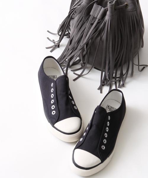 coen（コーエン）の「レギュラーキャンバススリッポン（スリッポン・レディース・ライトグレー/ブラック/ホワイト/ベージュ/ネイビー・LARGE/MEDIUM/X-LARGE/SMALL）」の2枚目の写真