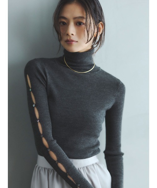 スラッシュリブニットトップス（ニット/セーター）｜anuans（ア