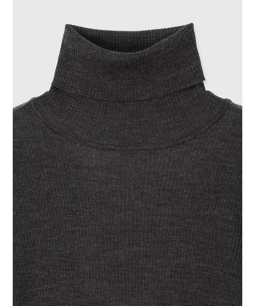 anuans（アニュアンス）の「スラッシュリブニットトップス（ニット/セーター・レディース・アイボリー/ブラック/グレー/レッド・FREE）」の17枚目の写真