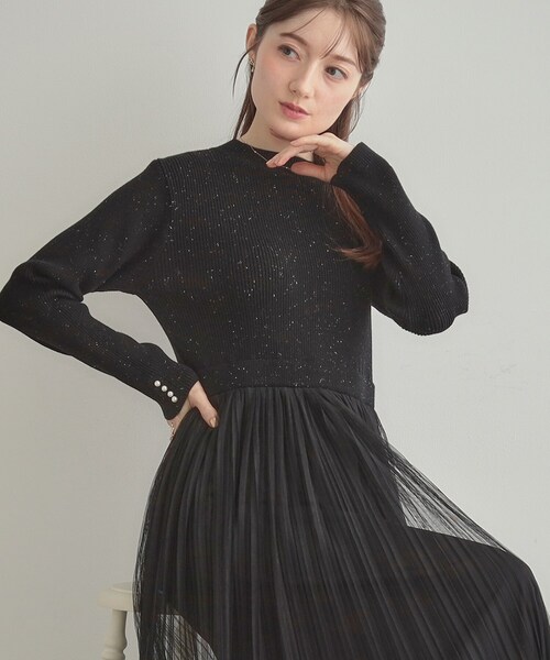 couture brooch(クチュールブローチ)の「【S-LL/キラキラリブニット】チュールドッキング ワンピース(ワンピース・レディース・アイボリー/ブラック/サンドベージュ・36/38/40/42)」の2枚目の写真