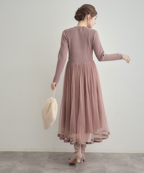 couture brooch(クチュールブローチ)の「【S-LL/キラキラリブニット】チュールドッキング ワンピース(ワンピース・レディース・アイボリー/ブラック/サンドベージュ・36/38/40/42)」の15枚目の写真