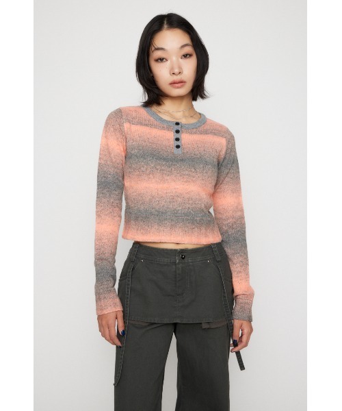 LAGUA GEM(ラグアジェム)の「GRADATION COMPACT KNIT トップス(ニット/セーター・レディース・ブラウン/ピンク/ブラック・FREE)」の8枚目の写真