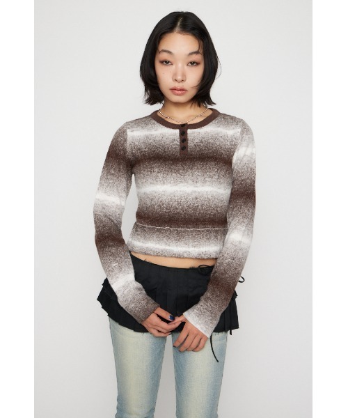LAGUA GEM(ラグアジェム)の「GRADATION COMPACT KNIT トップス(ニット/セーター・レディース・ブラウン/ピンク/ブラック・FREE)」の12枚目の写真
