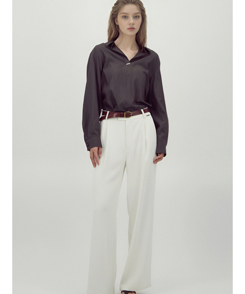 ACUD(アクド)の「Glossy Shirt Blouse _D.Brown(シャツ/ブラウス・レディース・ダークブラウン・FREE)」の3枚目の写真