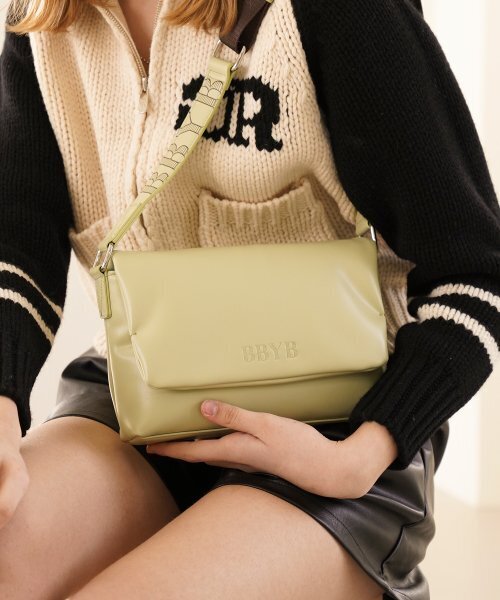BBYB(ビービーワイビー)の「Popa Unisex Small Messenger Bag (Sage Green)(メッセンジャーバッグ・レディース・その他・FREE)」の1枚目の写真