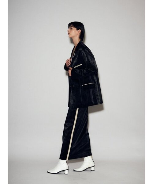 LUNECAVE(ルン ケイブ)の「LEATHERETTE LOOSE FIT JACKET(ライダースジャケット・レディース・その他・SMALL/MEDIUM)」の2枚目の写真