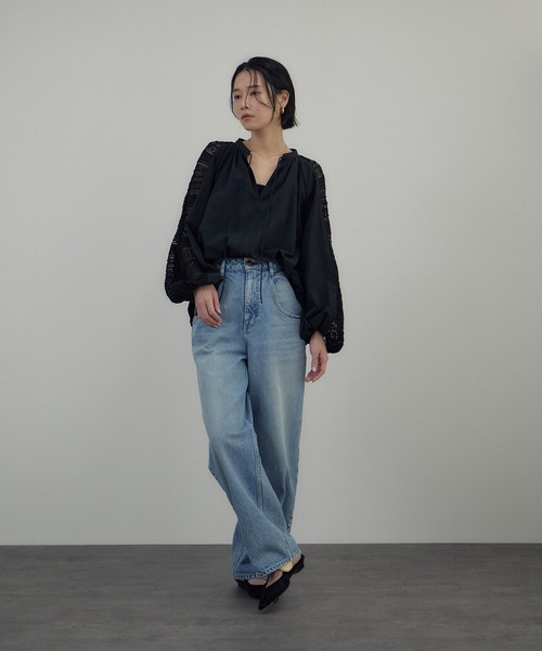SALON adam et rope'(サロン アダム エ ロペ)の「【WEB限定】レースアクセントブラウス(シャツ/ブラウス・レディース・ブラック/オフホワイト・FREE)」の6枚目の写真