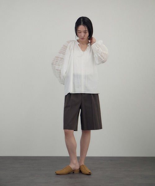 SALON adam et rope'(サロン アダム エ ロペ)の「【WEB限定】レースアクセントブラウス(シャツ/ブラウス・レディース・ブラック/オフホワイト・FREE)」の11枚目の写真