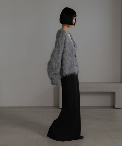 LOWRYS FARM(ローリーズファーム)の「シャギーショートVカーディガン 632263(カーディガン/ボレロ・レディース・アイボリー/ブルー/グレー/イエロー・FREE)」の10枚目の写真