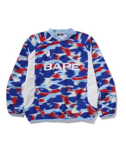 A BATHING APE（アベイシングエイプ）の「SCREEN CAMO FOOTBALL LOGO RELAXED FIT CREWNECK SWEATSHIRT（スウェット・メンズ・ブラック/ブルー・MEDIUM/XX-LARGE/LARGE/SMALL/X-LARGE）」の2枚目の写真