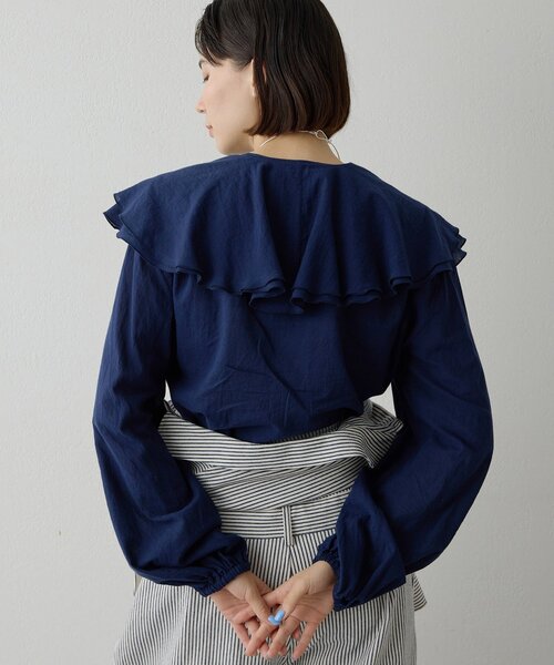 Whim Gazette（ウィムガゼット）の「ローンフリルブラウス（シャツ/ブラウス・レディース・ネイビー/オフホワイト・FREE）」の19枚目の写真