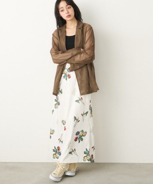 Unitage（ユニテージ）の「ボタニカル柄ロングスカート（スカート・レディース・ブラック/アイボリー・FREE）」の15枚目の写真