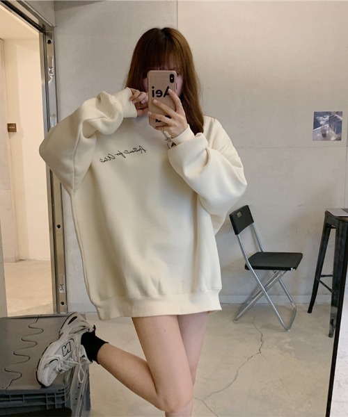 Flugge(フラッジー)の「オーバーロゴスウェット(スウェット・レディース・ブラック/アイボリー・LARGE/MEDIUM)」の11枚目の写真