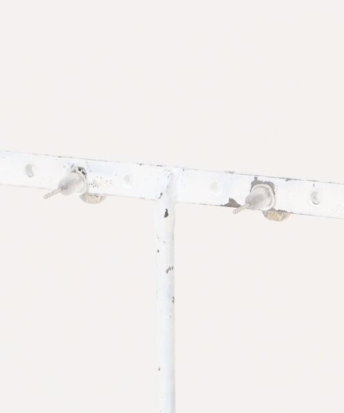 B.I.D.(ビーアイディー)の「《Bz》サークルドットアクリルパールペアピアス(MA/EK491)(ピアス(両耳用)・レディース・シルバー/ゴールド・FREE)」の5枚目の写真