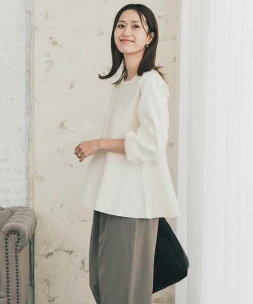 URBAN RESEARCH DOORS（アーバンリサーチドアーズ）の「ペプラムKNIT（ニット/セーター・レディース・オフホワイト/ブラック・FREE）」の14枚目の写真