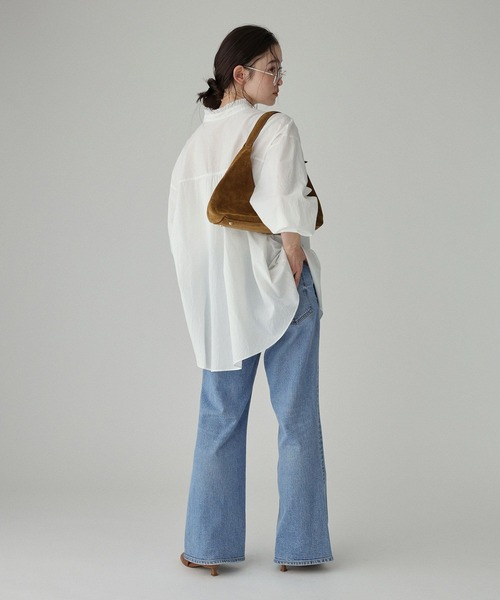 BABYLONE(バビロン)の「コードレーンギャザーブラウス(シャツ/ブラウス・レディース・ブルー/オフホワイト・フリー)」の9枚目の写真