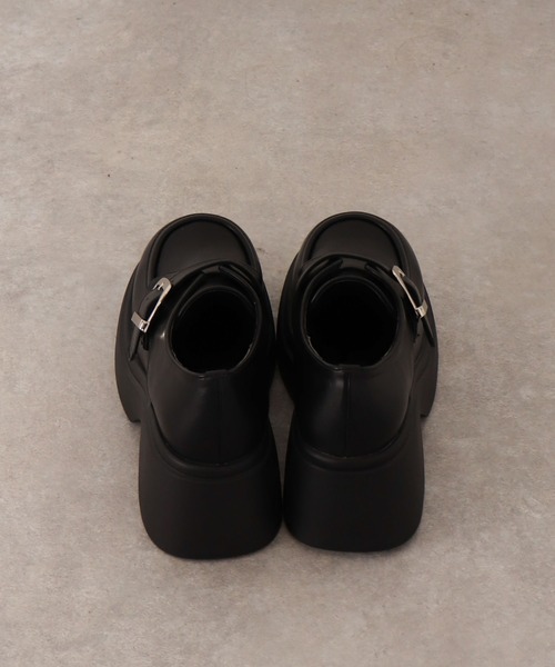 archives（アルシーヴ）の「厚底ベルトパンプス（パンプス・レディース・ブラウン/ブラック・MEDIUM/LARGE）」の6枚目の写真