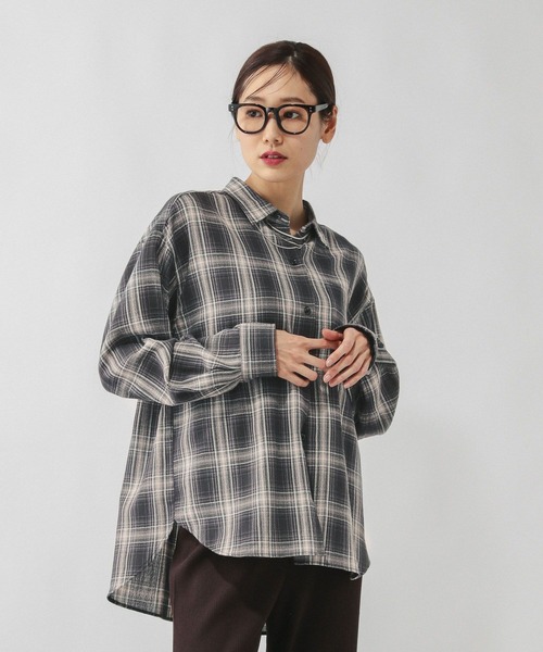 GLOBAL WORK(グローバルワーク)の「フリンジチェックシャツ長袖/633899(シャツ/ブラウス・レディース・ブラウン系8/ホワイト系8/ブラック系9/ブルー系その他・LARGE/MEDIUM)」の12枚目の写真