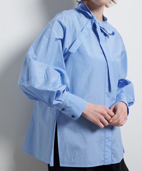 LANVIN en Bleu（ランバンオンブルー）の「シルキータイプライターボウタイリボンブラウス（シャツ/ブラウス・レディース・オフホワイト/ブルー系その他・38）」の9枚目の写真