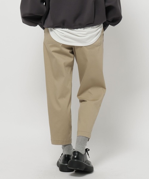 niko and...(ニコアンド)の「ストレッチテーパードパンツ(その他パンツ・レディース・ホワイト/ライトグレー/ライトブルー/ブラック/アイボリー/インディゴブルー/キャメル・MEDIUM/LARGE/SMALL)」の12枚目の写真