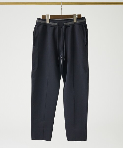 DESIGNWORKS（デザインワークス）の「【セットアップ対応】ドライバーズ ピンタック ニットパンツ（スラックス・メンズ・グレイッシュベージュ/ネイビー・48/46）」の3枚目の写真