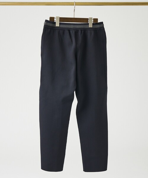 DESIGNWORKS（デザインワークス）の「【セットアップ対応】ドライバーズ ピンタック ニットパンツ（スラックス・メンズ・グレイッシュベージュ/ネイビー・48/46）」の4枚目の写真