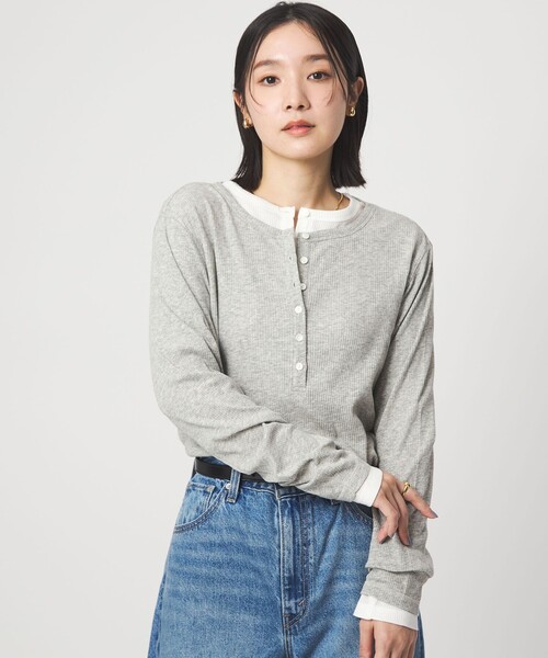 green label relaxing(グリーンレーベルリラクシング)の「【WEB限定】<at ease>シアーテレコ ヘンリーネック カットソー(Tシャツ/カットソー・レディース・ライトグレー/ダークブラウン/ブラック/ホワイト・FREE)」の6枚目の写真