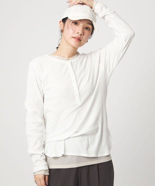 green label relaxing(グリーンレーベルリラクシング)の「【WEB限定】<at ease>シアーテレコ ヘンリーネック カットソー(Tシャツ/カットソー・レディース・ライトグレー/ダークブラウン/ブラック/ホワイト・FREE)」の16枚目の写真