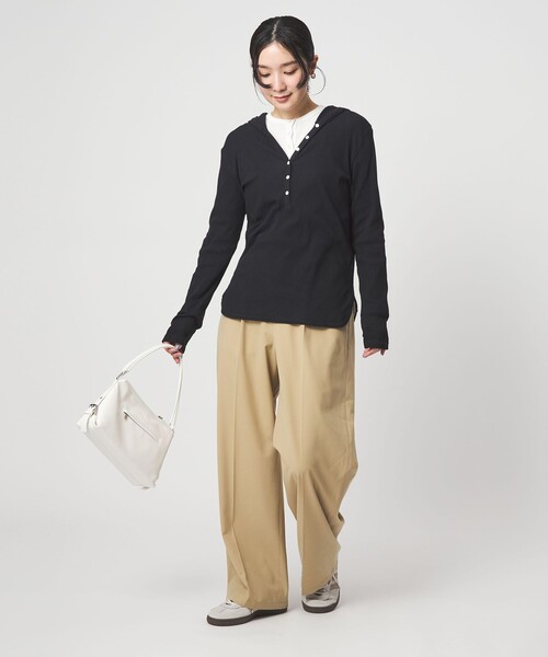 green label relaxing(グリーンレーベルリラクシング)の「【WEB限定】<at ease>シアーテレコ ヘンリーネック カットソー(Tシャツ/カットソー・レディース・ライトグレー/ダークブラウン/ブラック/ホワイト・FREE)」の22枚目の写真